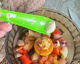 Gambar langkah 3 resipi Sambal Cili & Tomato.