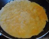 A picture of step 5 of My cheesey  omelette.