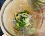 A picture of step 2 of Virgin mojito.