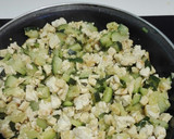 Foto del paso 3 de la receta: Pasta fresca con pollo, tofu y calabacín