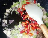 Foto langkah ke 5 dari resep Tumis tempe ikan asin serai.