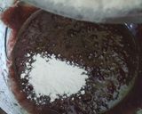 Foto langkah ke 5 dari resep Super Fudge Brownies (loyang sekat).