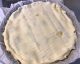 Une image de l'étape 10 de Tourte aux prunes d'ente et noix.