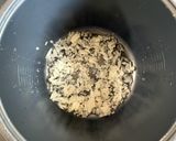 A picture of step 2 of Saffron Rice.