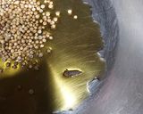 Foto del paso 1 de la receta: Judías baby, rovellones, espárragos con mezcla de especias