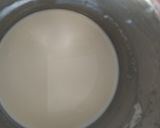 A picture of step 2 of Cream of chicken sweet corn soup.