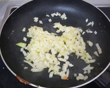 Foto del paso 4 de la receta: Calabacín relleno con pollo