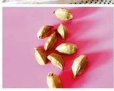 A picture of step 2 of Khajoor milkshake.