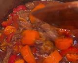 Foto langkah ke 4 dari resep Beef Goulash.
