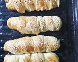 A picture of step 8 of Chicken bread roll.