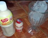 Foto langkah ke 1 dari resep Es Sari Kedelai Yakult.