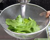 A picture of step 1 of Palak lachha paratha.