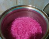 Foto langkah ke 2 dari resep Putu Ayu Bihun Merah Putih.
