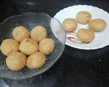 A picture of step 8 of Mini Dry Masala Kachori.