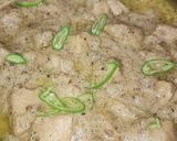 A picture of step 3 of White creamy handi.
