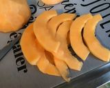 Une image de l'étape 5 de Salade de melon et banane aux fruits du jardin.