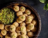 A picture of step 6 of Til Khoye ke Laddoo.