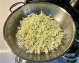 A picture of step 4 of Pasta with Zucchini and Ricotta.