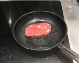 A picture of step 1 of Dry aged sirloin, green salad, horseradish dressing.