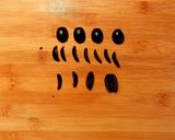Foto del paso 7 de la receta: Huevo con arañas para Halloween