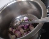 A picture of step 4 of South Indian Thali.