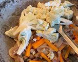 Foto langkah ke 4 dari resep 3. Tumis mix veggies.