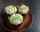 Foto langkah ke 5 dari resep Muffin Pandan Keju (w.20).