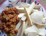 A picture of step 6 of White yam n egg sauce.
