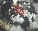 Foto del paso 1 de la receta: Frijoles refritos con chorizo