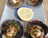 A picture of step 5 of Scallops with Garlic and Parsley.