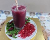 A picture of step 2 of Pomegranate beetroot spinach juice.