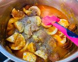 Kolbászos tojáspörkölt recept fázis 3 fotója