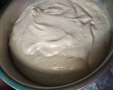 Foto del paso 4 de la receta: Bizcochuelo relleno con crema y 🍓 Sin tacc