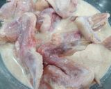 A picture of step 1 of Fry wings.