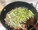 韭黃炒雞里肌肉的食譜步驟3照片