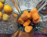 Foto del paso 1 de la receta: Licuado multifruta