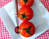Foto del paso 4 de la receta: Tomatitos medianos al horno rellenos de anchoas y tapenade