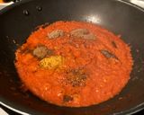 Foto del paso 6 de la receta: Chicken Dum Aloo Masala (चिकन दम आलू मसाला)