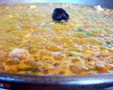 Foto del paso 9 de la receta Paella de rape, puntilla y ajos tiernos