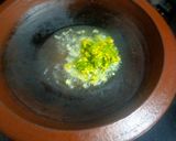 A picture of step 1 of Sweet Corn - Palak Subzi.