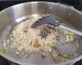 Foto del paso 2 de la receta: Arroz con pollo, mini-albóndigas y alcachofas