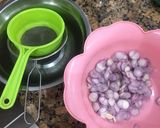 Hình bước làm 3 của món Hành phi giòn rùm rụm