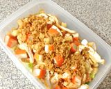 Foto del paso 9 de la receta Ensalada de cogollos, pollo y cangrejo con salsa César