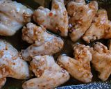 Pikáns csirkeszárnyak recept fázis 3 fotója