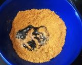 A picture of step 2 of Mini Lawa Chocolate idli.