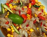 รูปขั้นตอนการทำที่ 2 ของ ตำข้าวโพดกุ้งดองน้ำปลาดึ๋งๆ (Corns and fresh shrimps spicy salad)