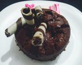 A picture of step 4 of Oreo chocolate cake.