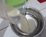 Foto langkah ke 4 dari resep Cup Cake Polos, Lembut banget.