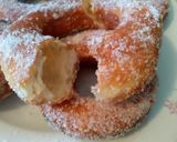 Foto del passaggio 4 della ricetta Ciambelle fritte 🍩🍩🍩