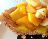 Foto del passaggio 12 della ricetta Cestino di biscotto con frutta fresca e crema di limone (senza uova)